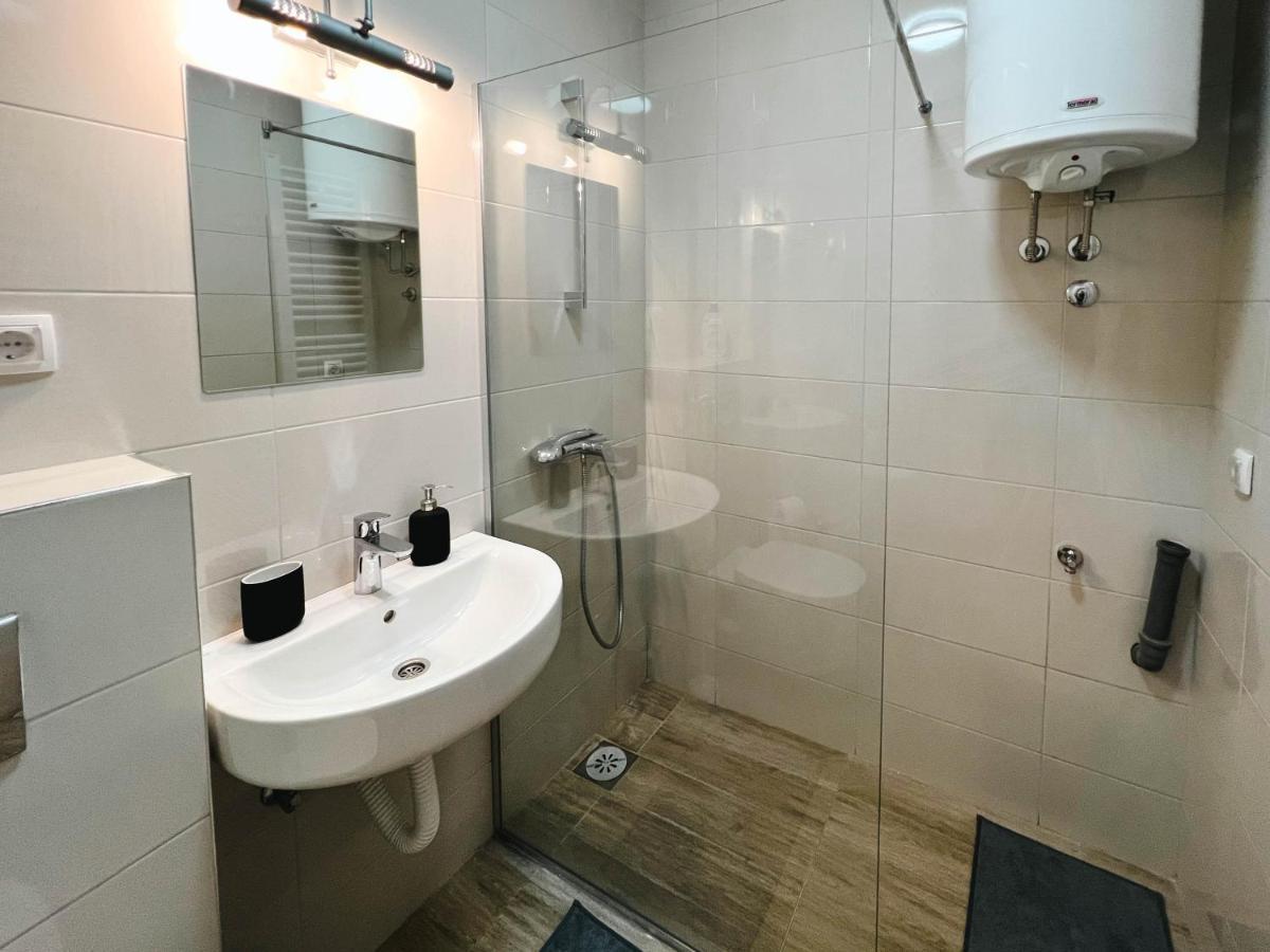 Old Town Luxury Suites 贝尔格莱德 外观 照片